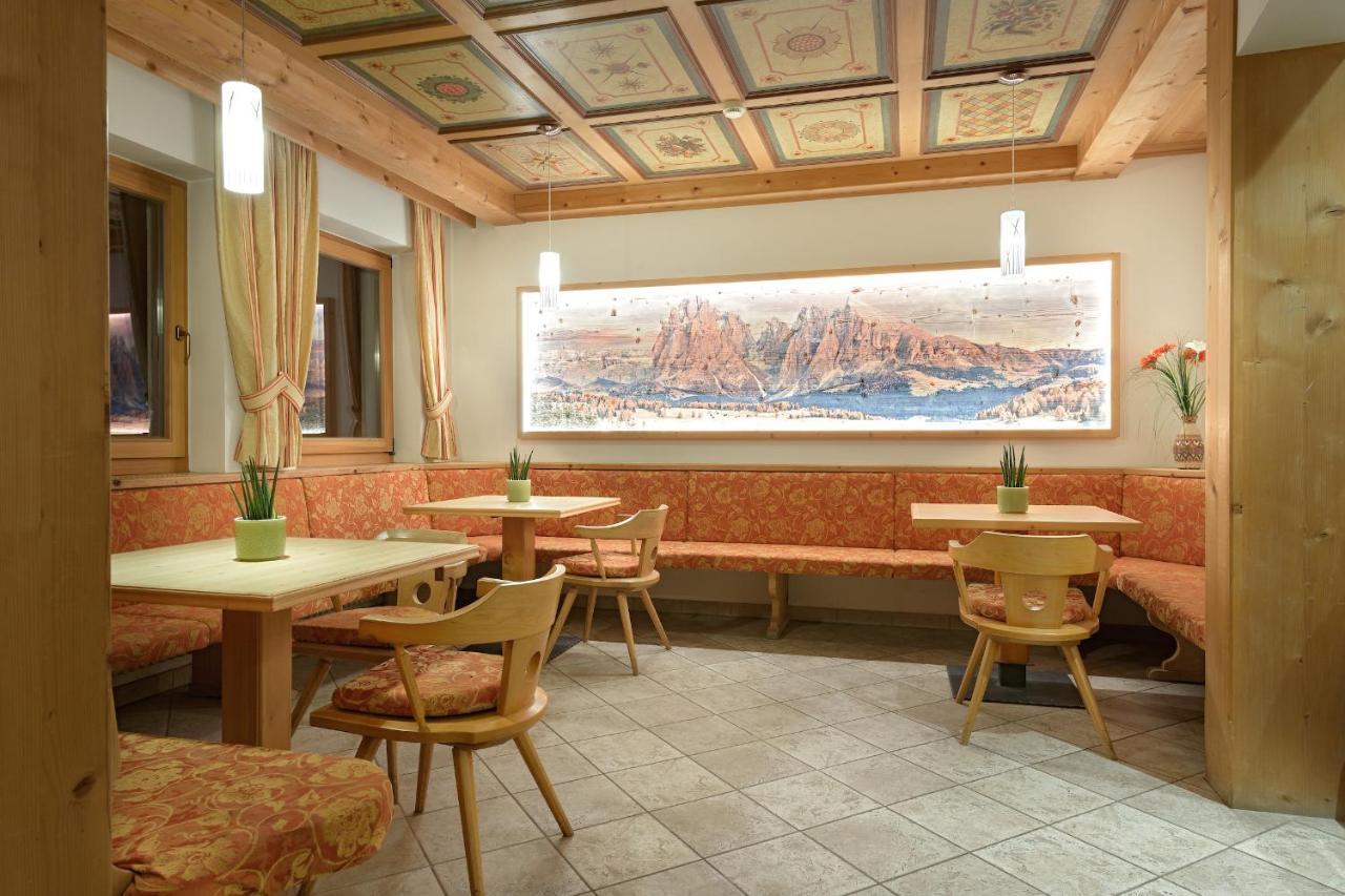 Hotel Ronce Ortisei Eksteriør billede